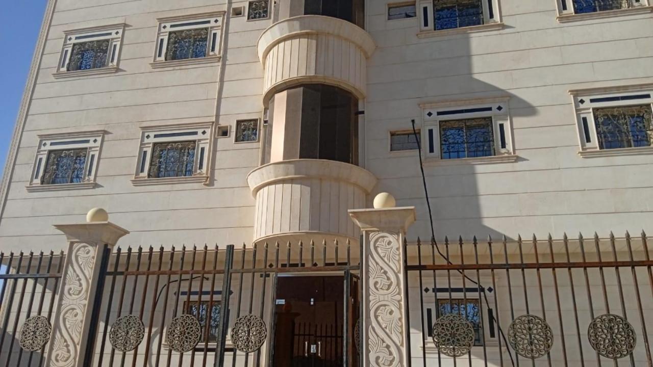 Lara Al Jawf Hotel Apartments Arar Zewnętrze zdjęcie